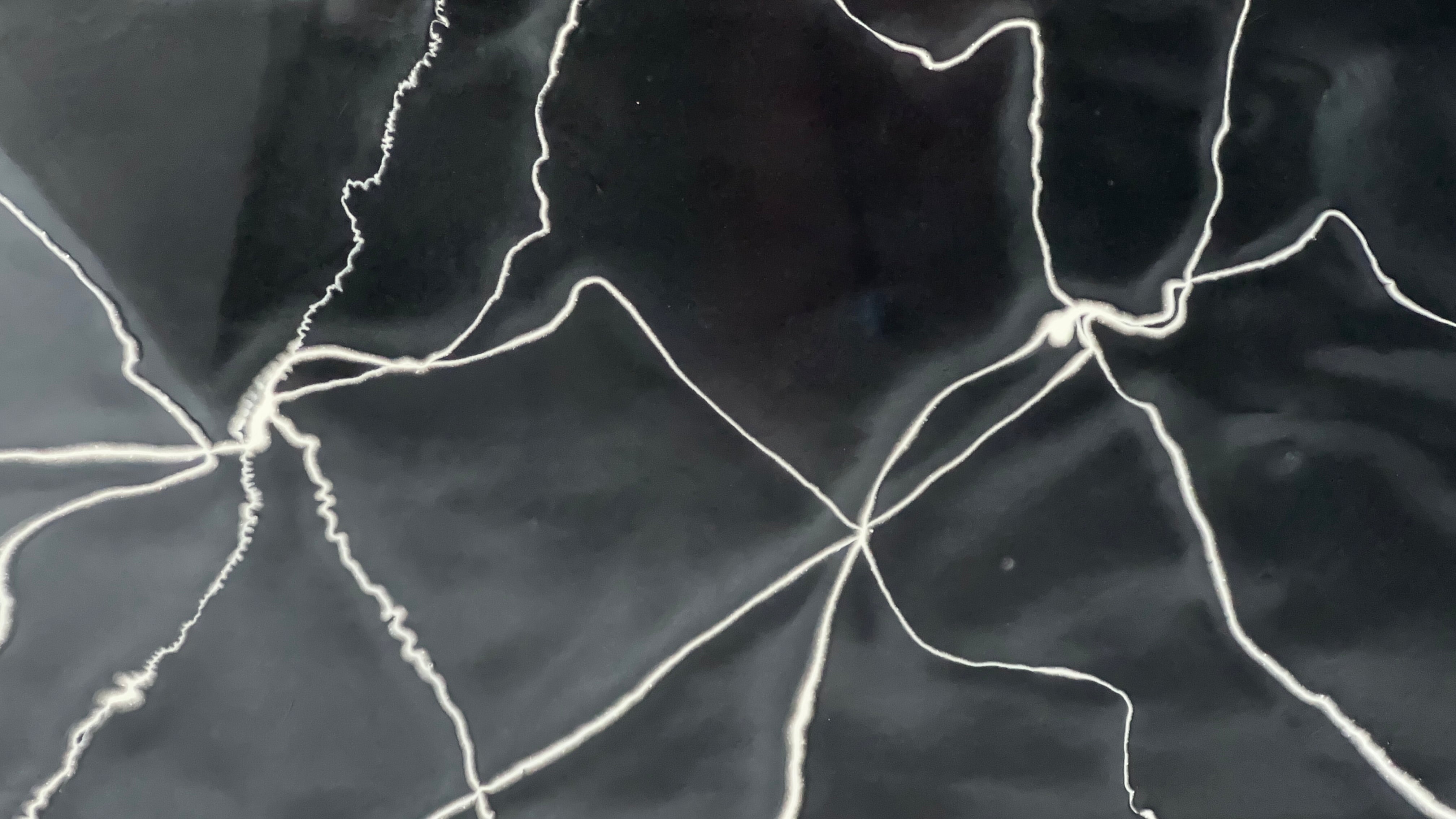 Fresh Look at Gunmetal And Pearl Veins Combination Epoxy Resin