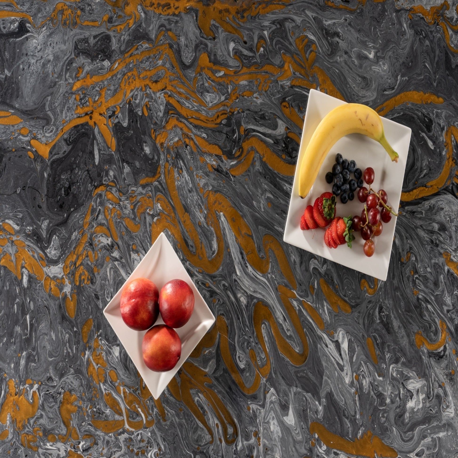 Vivid Style: Epoxy Plus Orange Gold Metallic Resin