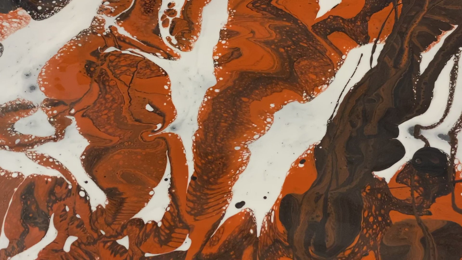 Say Goodbye to Unrealistic Designs - Fusion Surface Countertop Kits for Natural Flow