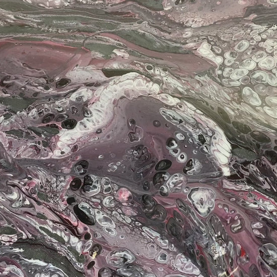 Elegant Resin Artistry: Transform surfaces with the unique beauty of Mariana